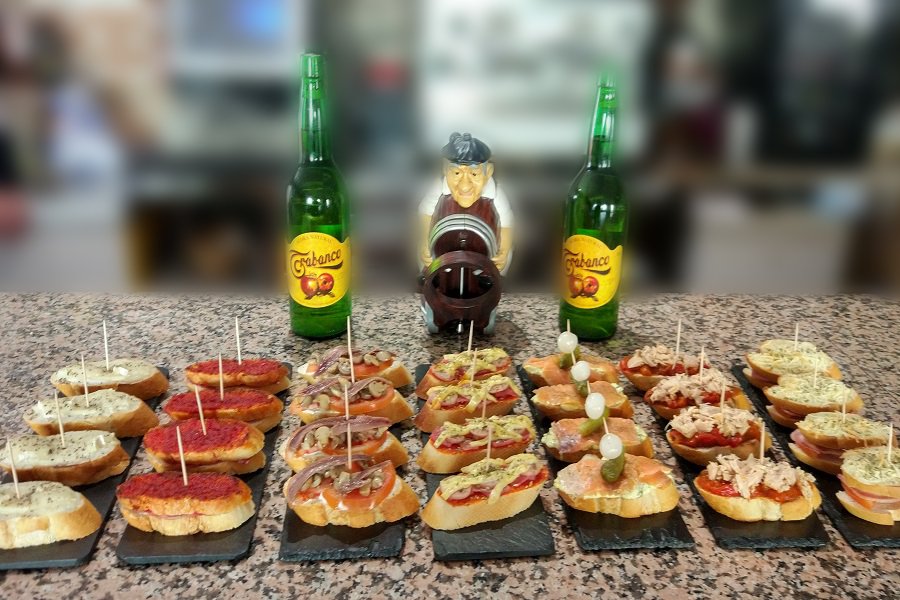 Decimoprimera slide image